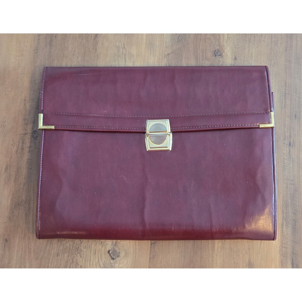 Samsill 7243 Vintage Burgundy Faux Leather Accordion Portfolio with Tongue Lock